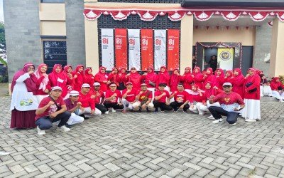 Pesona Kostum Unik MAN 1 Sinjai di Pawai Merah Putih