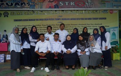 Haru dan Bangga, Kepala MAN 1 Sinjai Lepas Empat Pendidik Terbaik